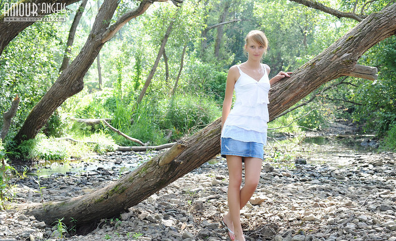 Ангелина, 25